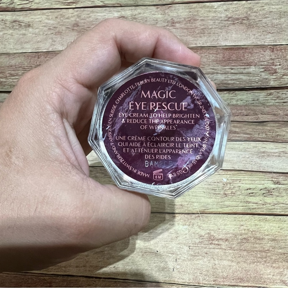 Charlotte Tilbury Magic Eye Rescue - Picture 4 of 4